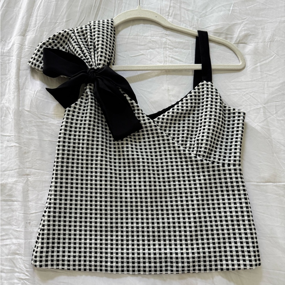 Club Monaco Black and White Asymmetrical Tie Front Blouse